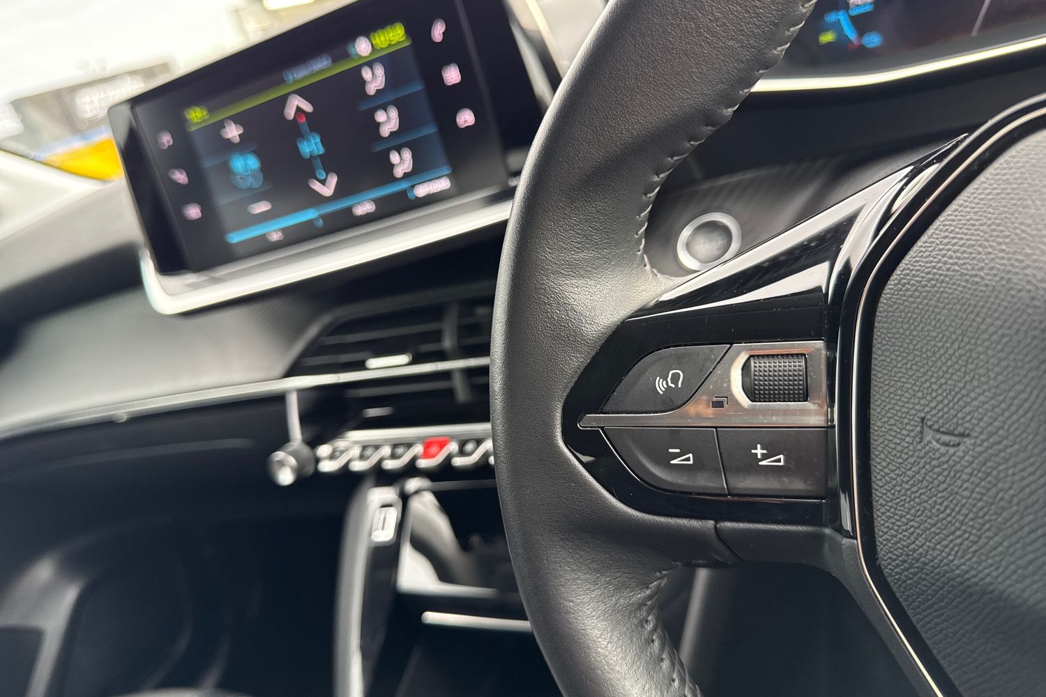 Used Peugeot 208 2022 for sale - 76553570: Photo 38