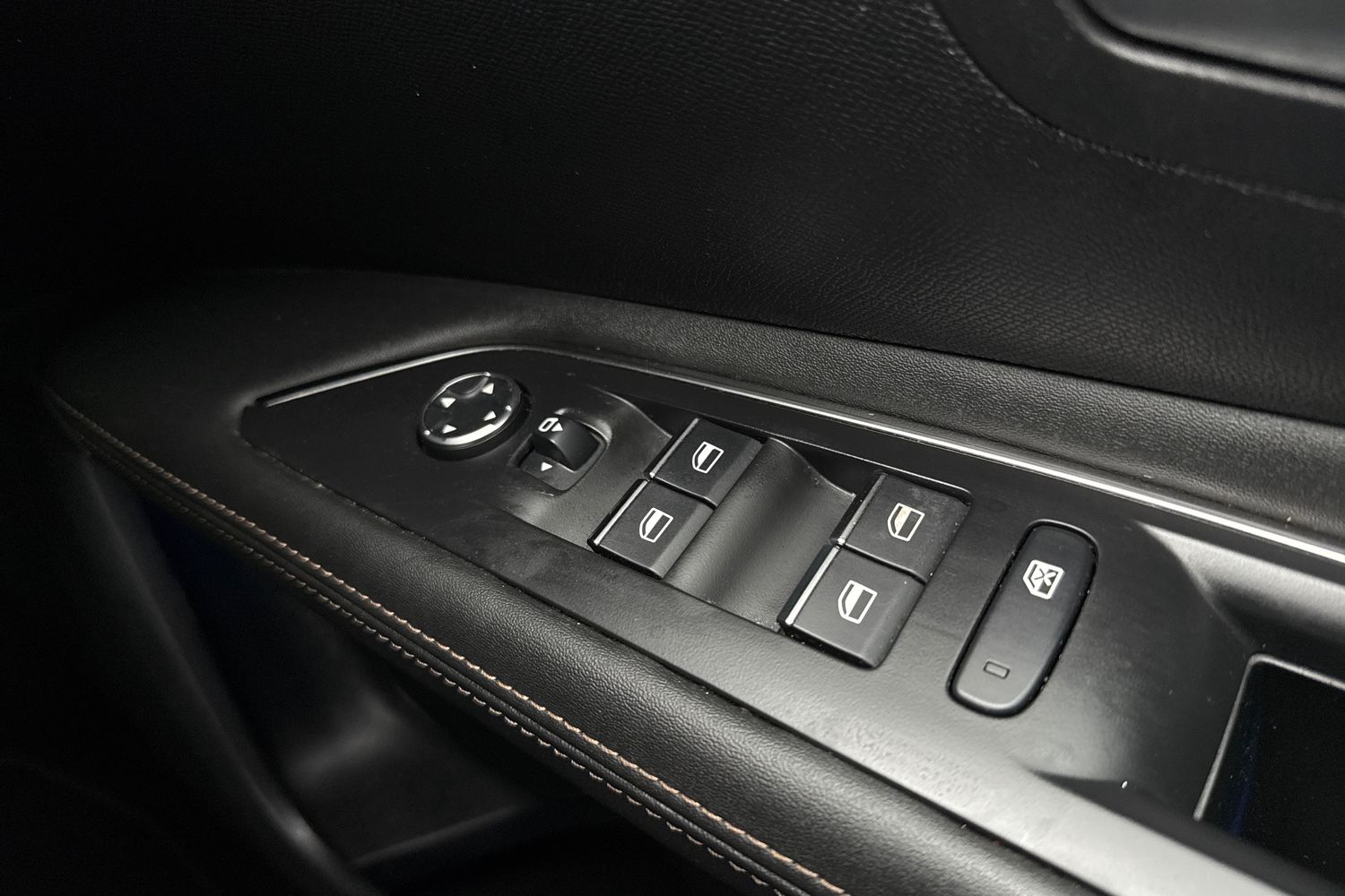 Used Peugeot 3008 2022 for sale - 78043467: Photo 45