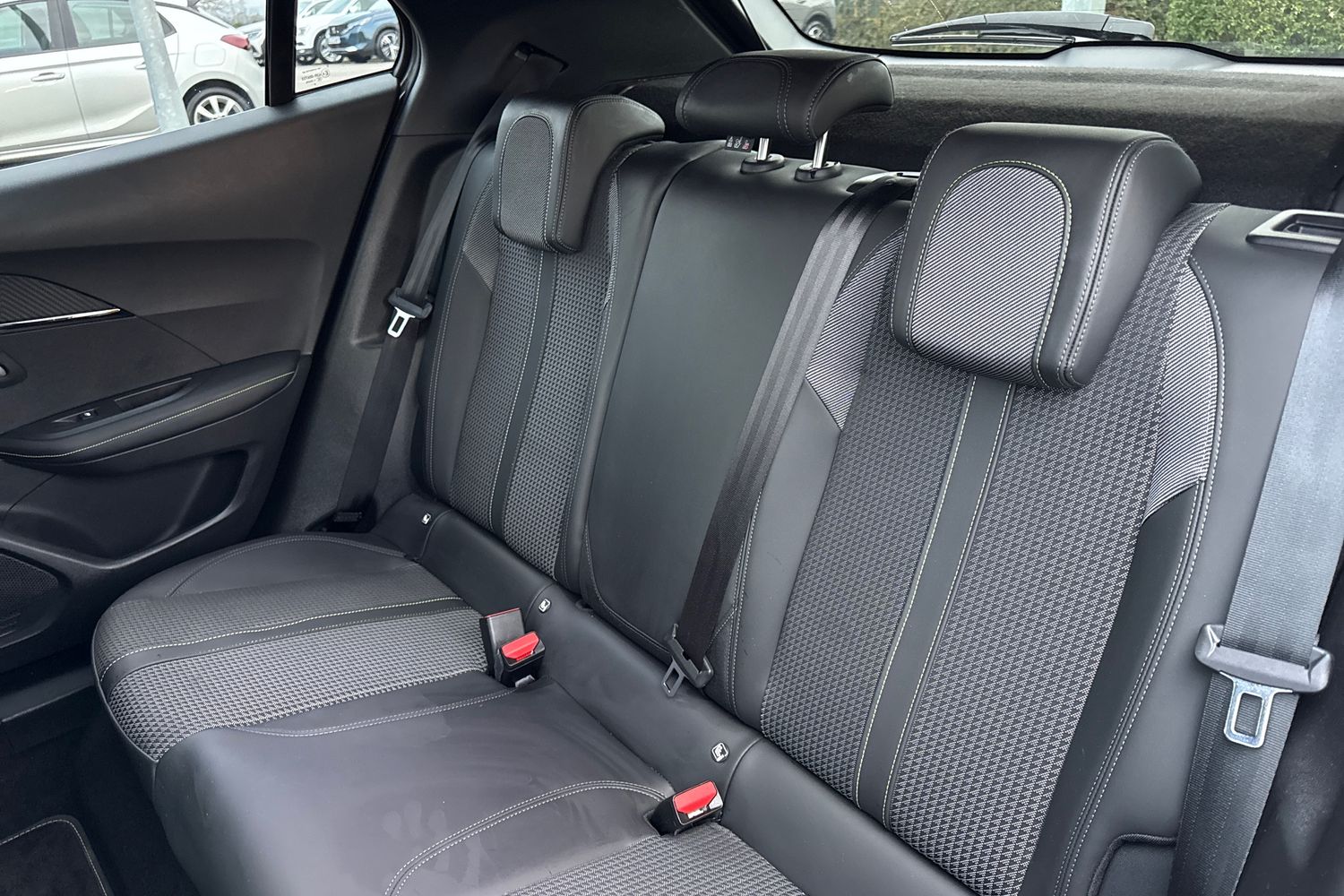 Used Peugeot 2008 2023 for sale - 76502871: Photo 18