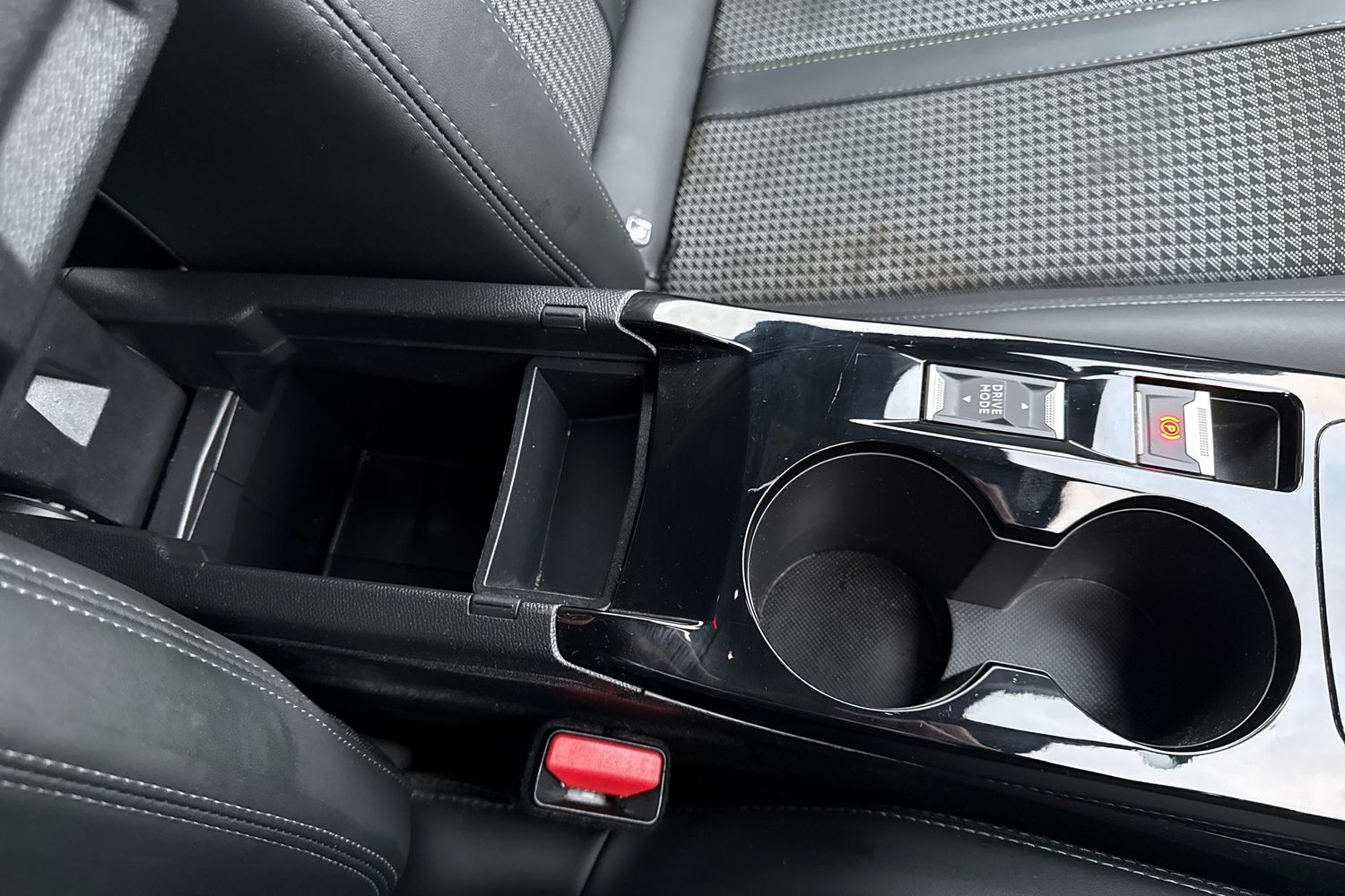 Used Peugeot 2008 2023 for sale - 76502871: Photo 60