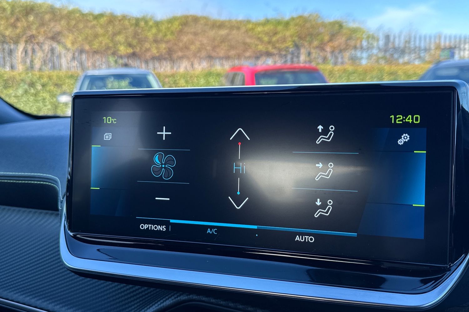 Used Peugeot E-2008 2022 for sale - 76789588: Photo 21