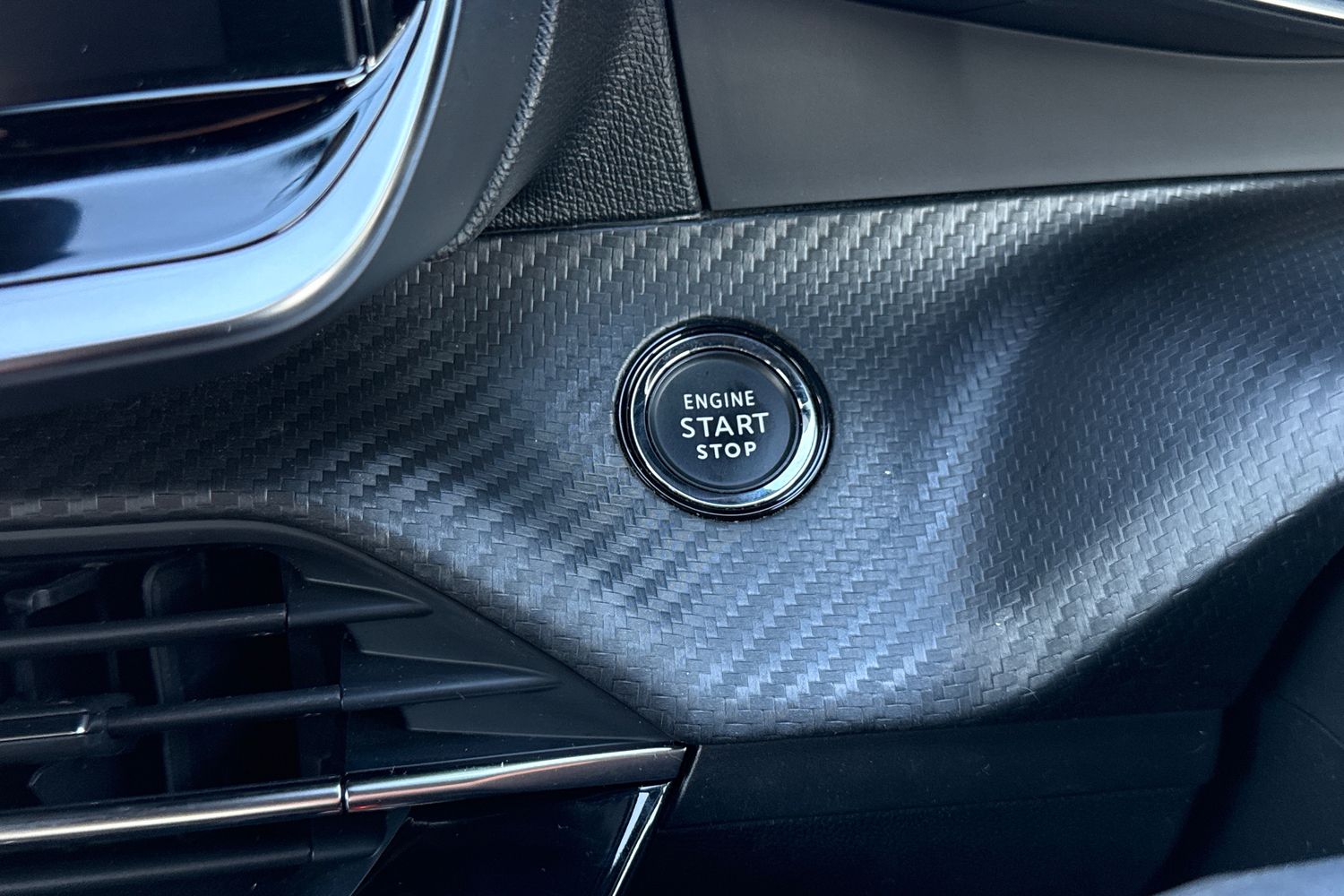 Used Peugeot 2008 2022 for sale - 78024890: Photo 56