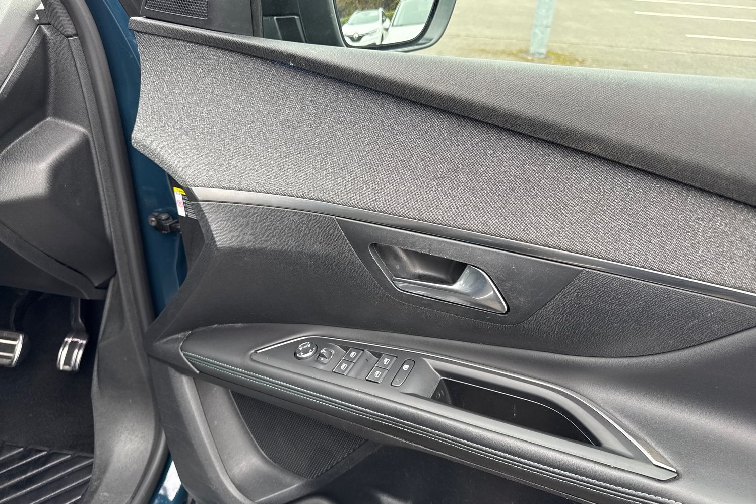 Used Peugeot 5008 2023 for sale - 76588031: Photo 18