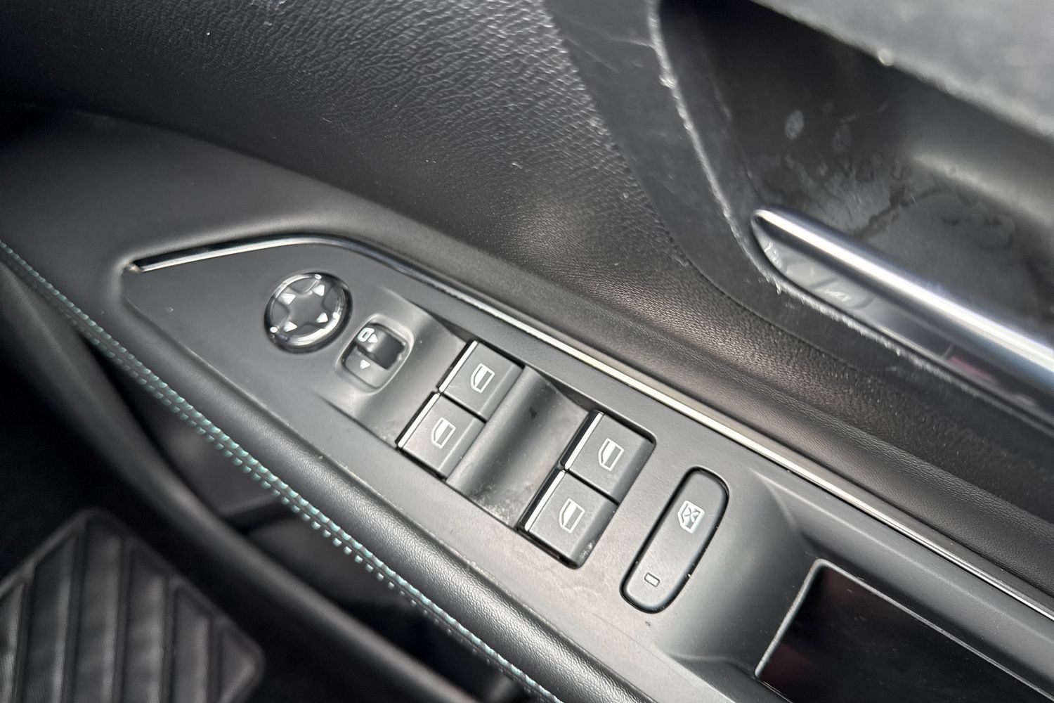 Used Peugeot 5008 2023 for sale - 76588031: Photo 43