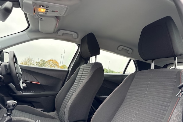 Used Peugeot 2008 2022 for sale - 76286669: Photo 15