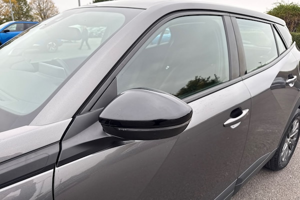 Used Peugeot 2008 2022 for sale - 76286669: Photo 28