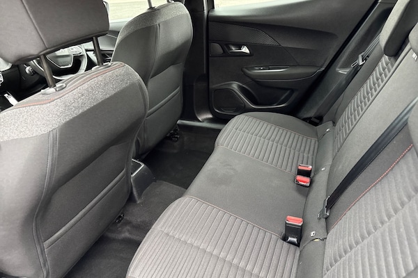 Used Peugeot 2008 2022 for sale - 76286669: Photo 33