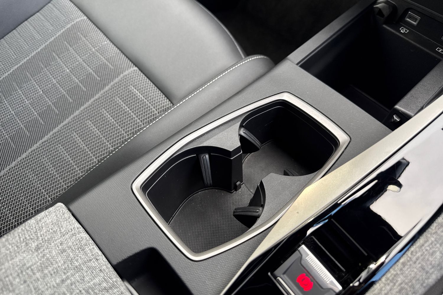 Used Peugeot 5008 2025 for sale - 77886488: Photo 59