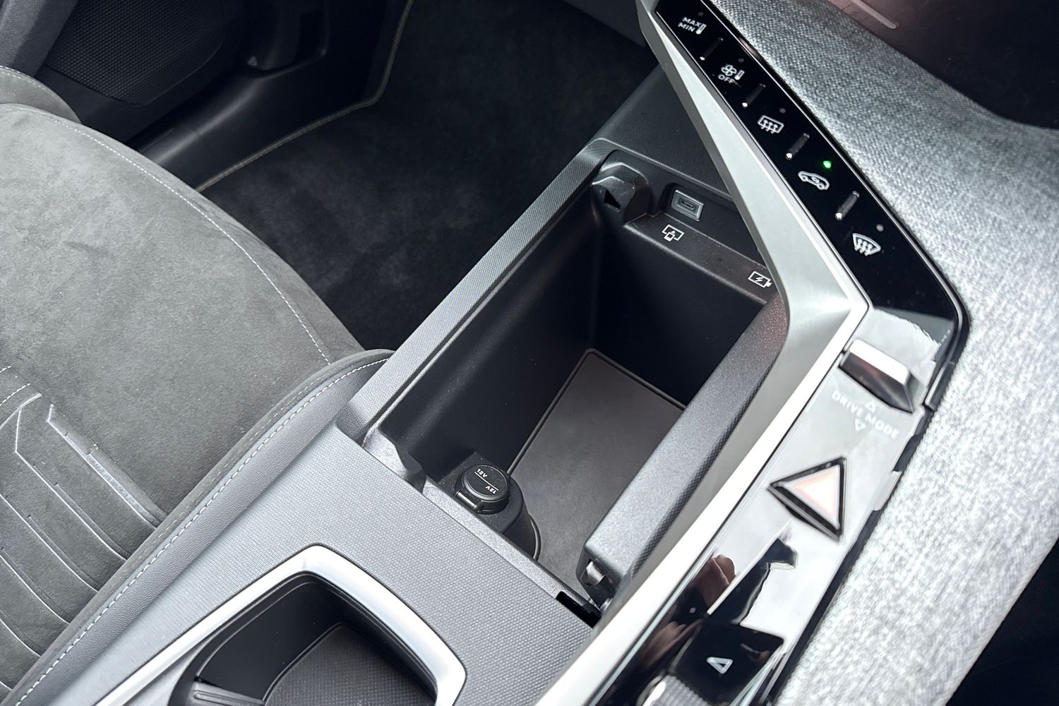 Used Peugeot 3008 2024 for sale - 76553591: Photo 58