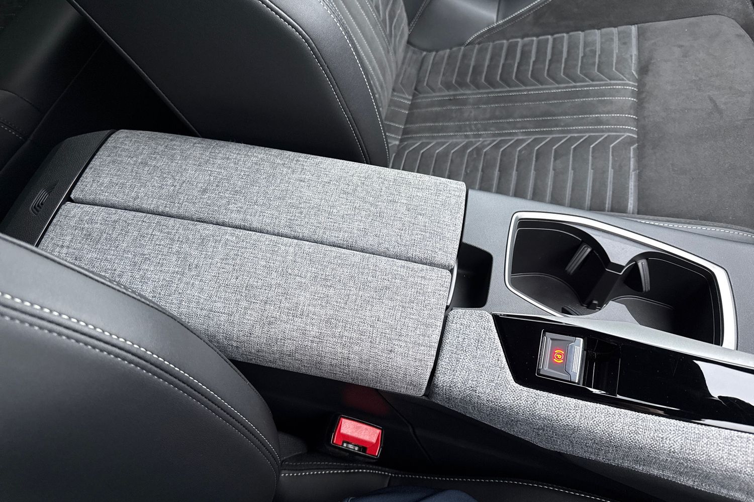 Used Peugeot 3008 2024 for sale - 76553591: Photo 59