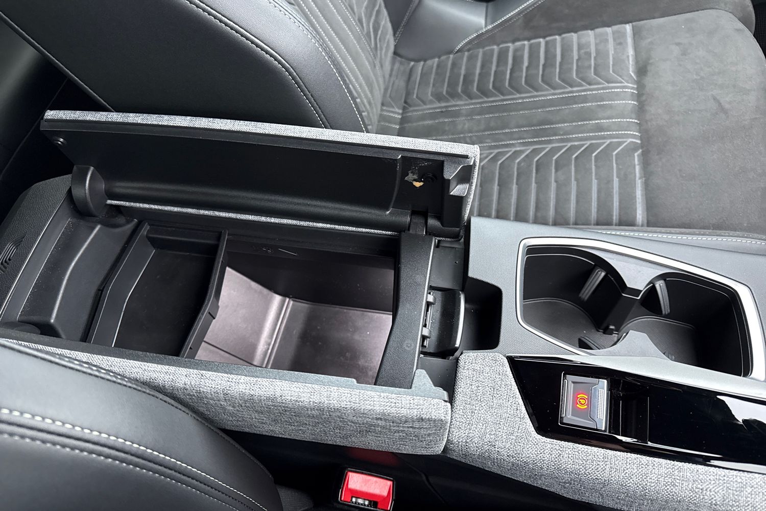 Used Peugeot 3008 2024 for sale - 76553591: Photo 60