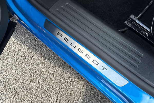 Used Peugeot 2008 2023 for sale - 76057585: Photo 37