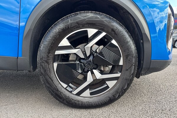 Used Peugeot 2008 2023 for sale - 76057585: Photo 9