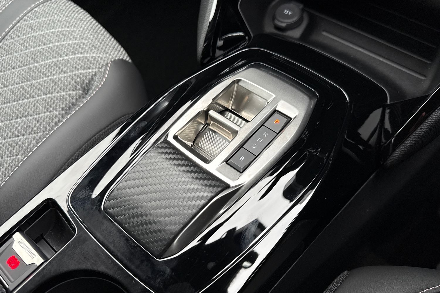 Used Peugeot 2008 2024 for sale - 77282185: Photo 22