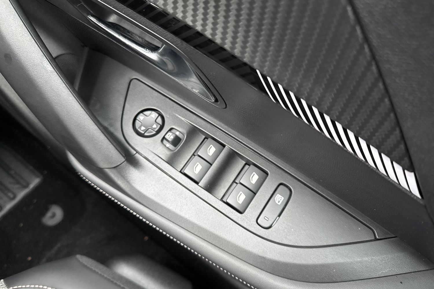 Used Peugeot 2008 2024 for sale - 77282185: Photo 41