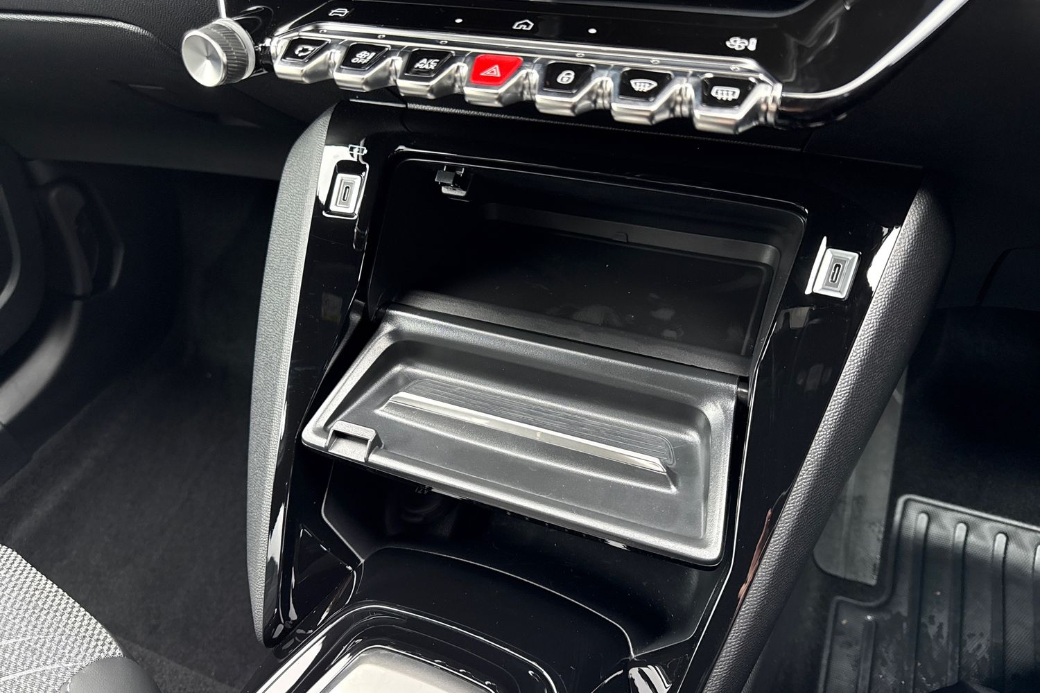 Used Peugeot 2008 2024 for sale - 77282185: Photo 55