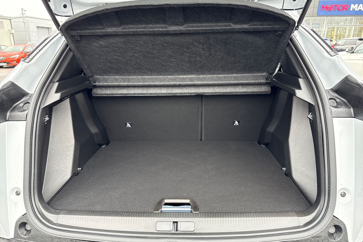 Used Peugeot 2008 2024 for sale - 77282185: Photo 6