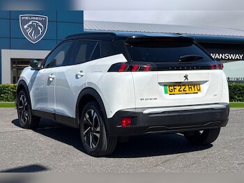 Used Peugeot E-2008 2022 for sale - 78427097: Photo