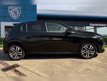 Used Peugeot 208 2021 for sale - 79217432: Photo