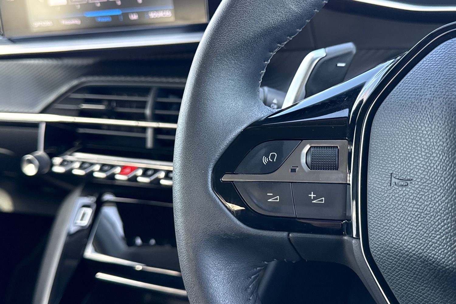 Used Peugeot 208 2023 for sale - 77842760: Photo 38