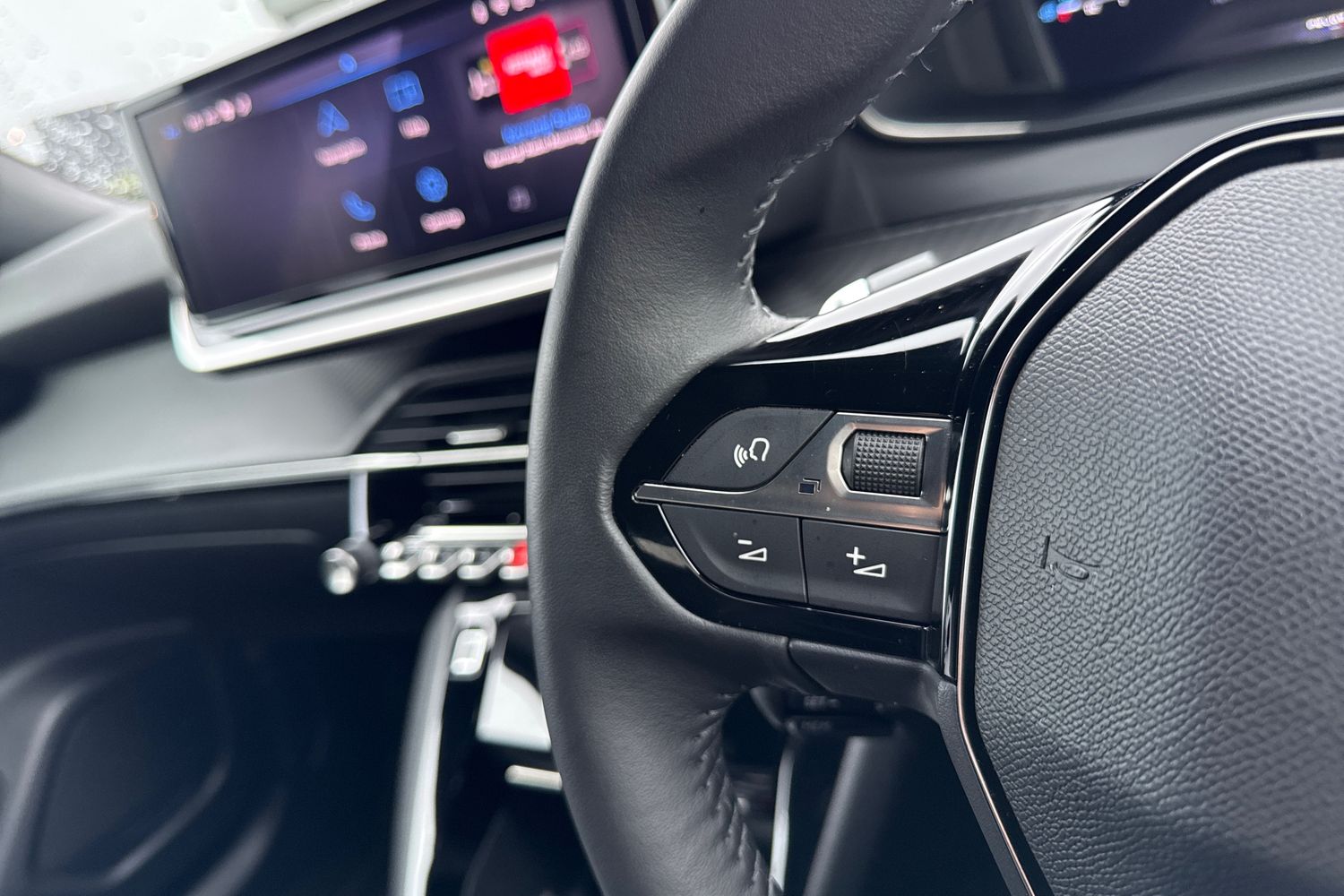 Used Peugeot 2008 2023 for sale - 77443981: Photo 38