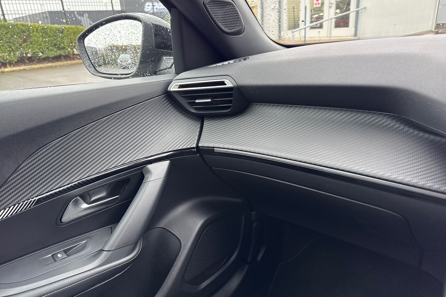 Used Peugeot 2008 2023 for sale - 77443981: Photo 60