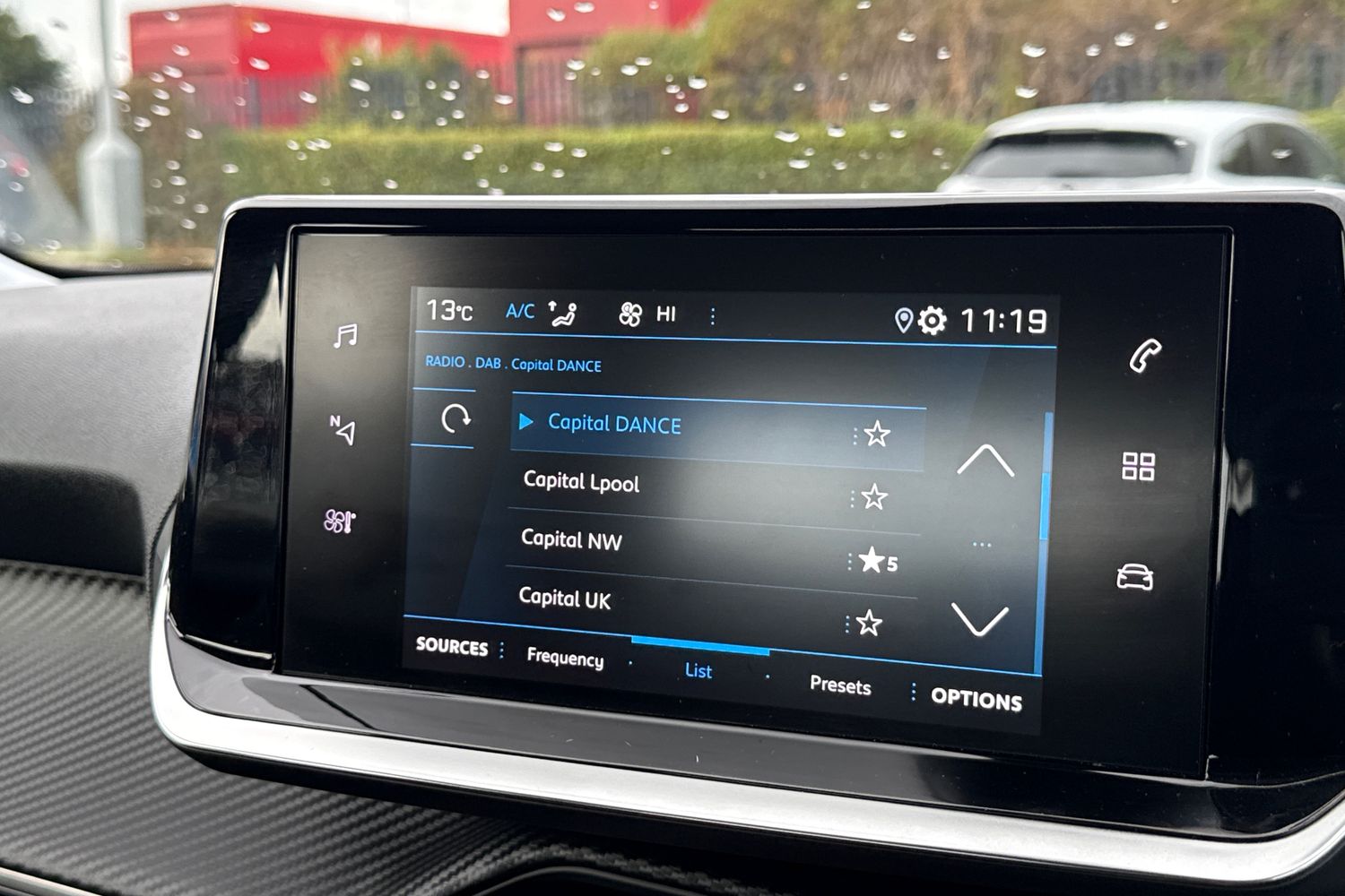 Used Peugeot 2008 2022 for sale - 76546139: Photo 41