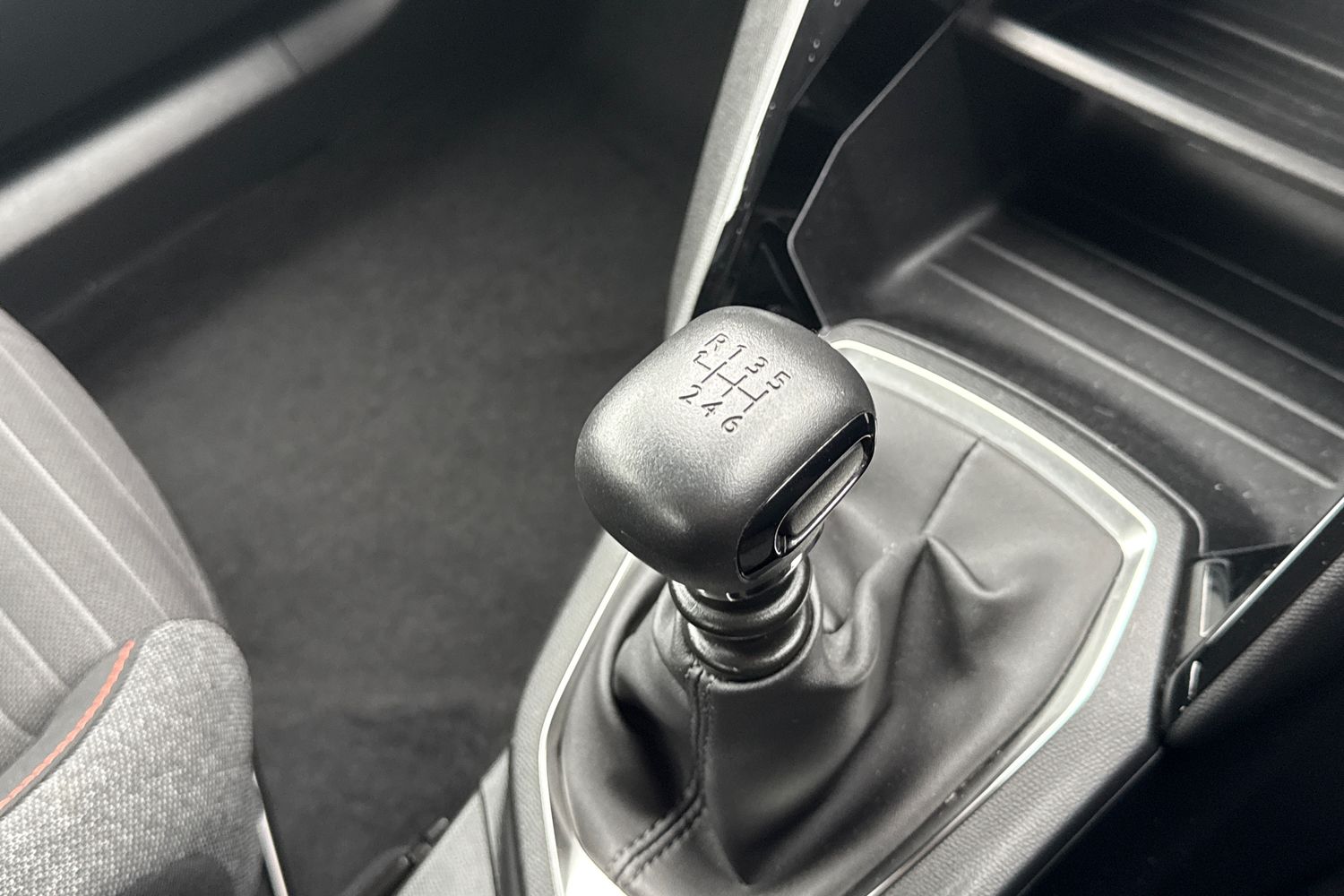 Used Peugeot 2008 2022 for sale - 76546139: Photo 52