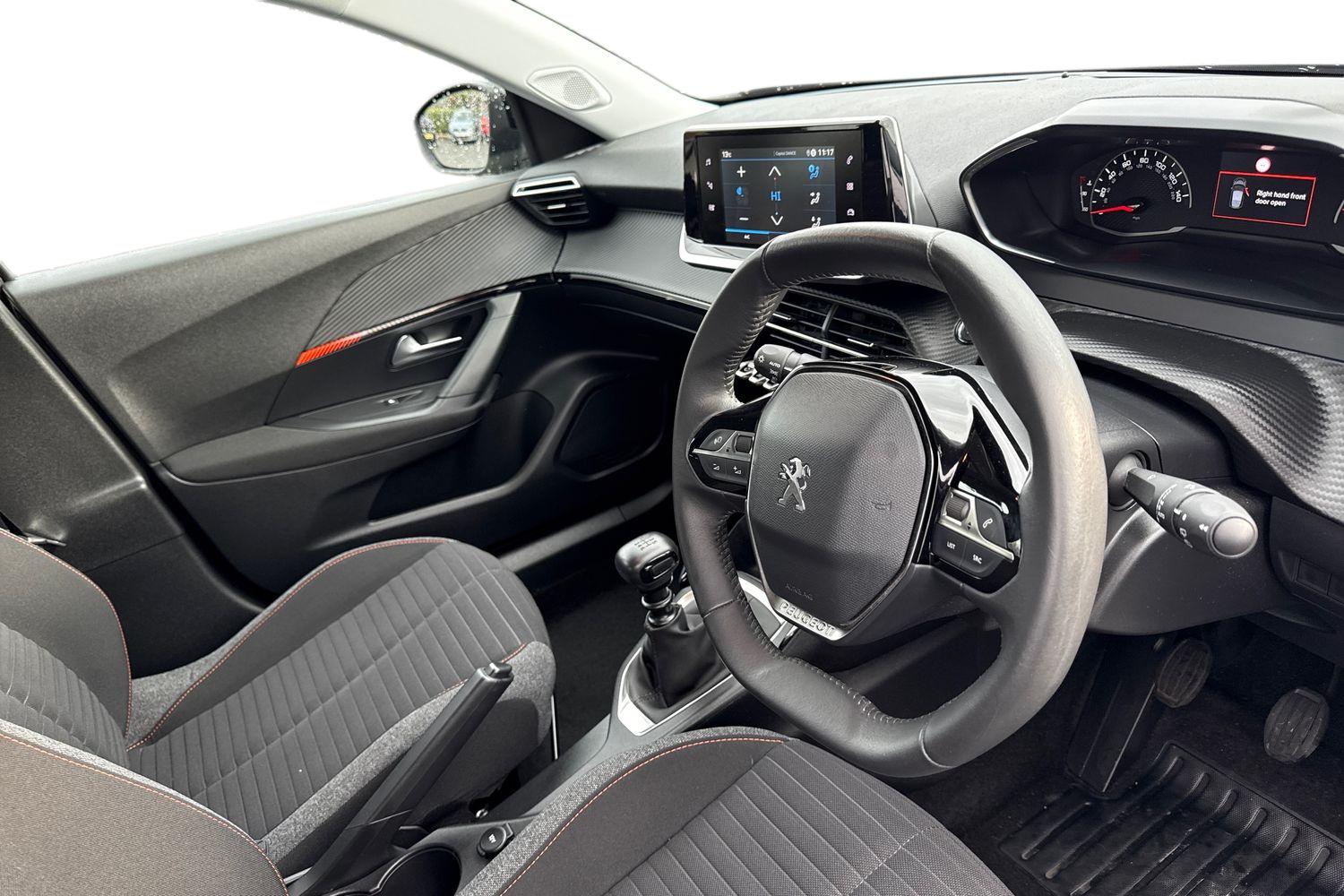 Used Peugeot 2008 2022 for sale - 76546139: Photo 7