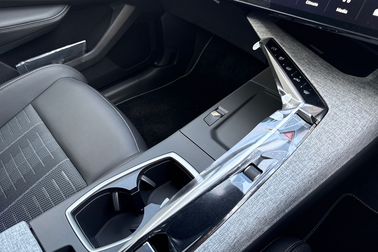 Used Peugeot E-3008 2026 for sale - 77187336: Photo 22