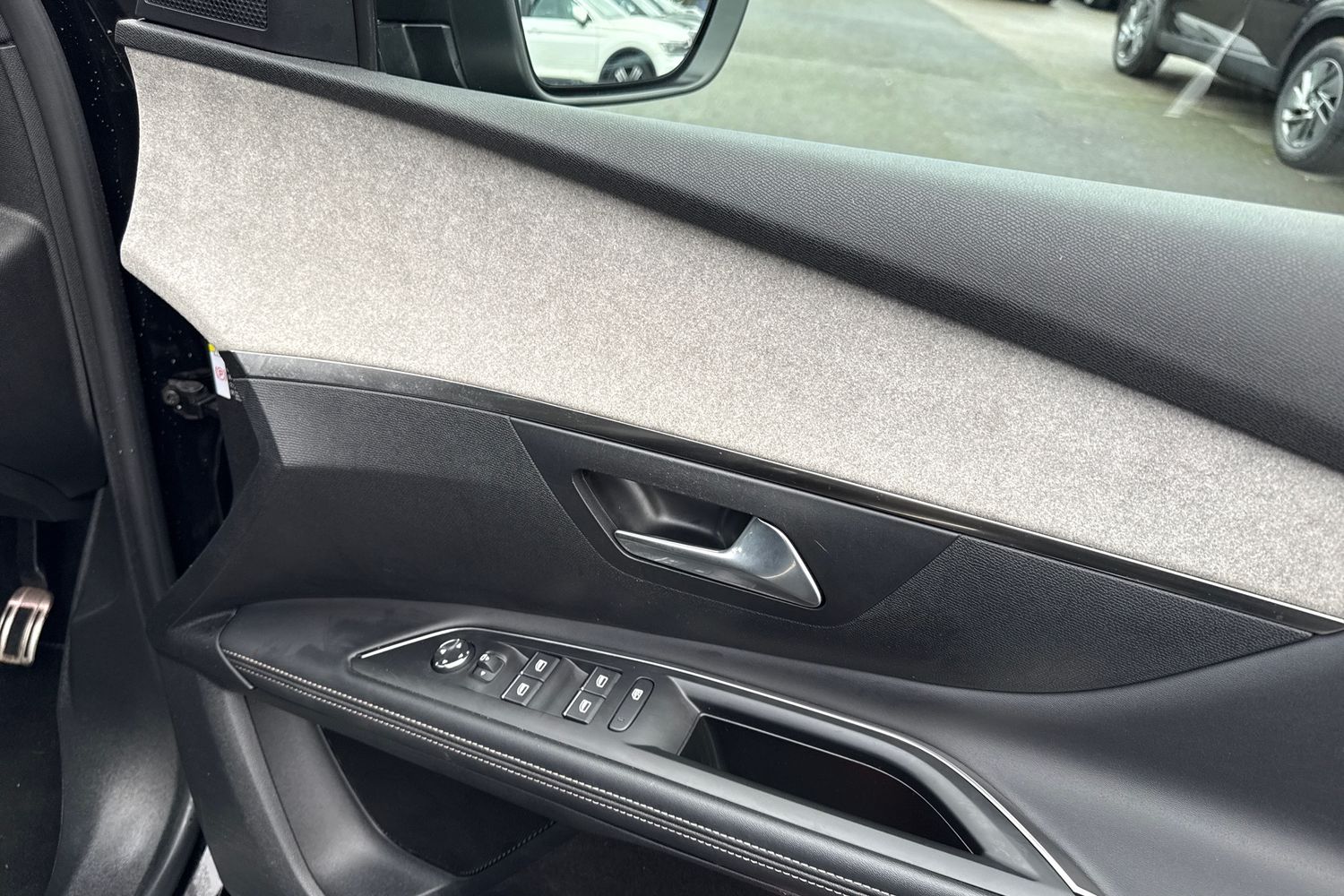 Used Peugeot 5008 2023 for sale - 77593596: Photo 21