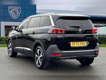Used Peugeot 5008 2023 for sale - 77593596: Photo