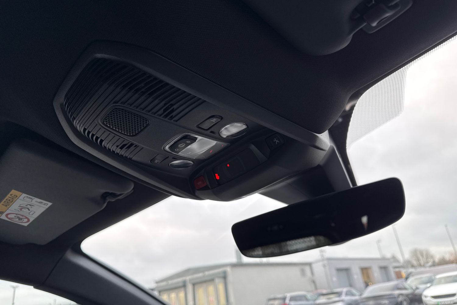 Used Peugeot 5008 2023 for sale - 77593596: Photo 60