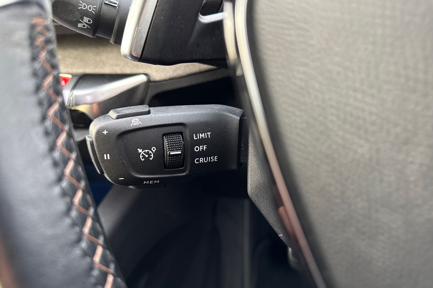 Used Peugeot 3008 2021 for sale - 76836407: Photo 43