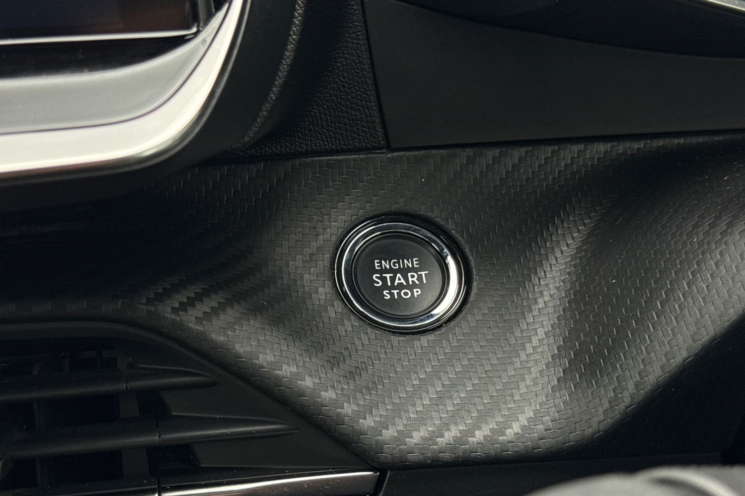 Used Peugeot 2008 2021 for sale - 78219488: Photo 38