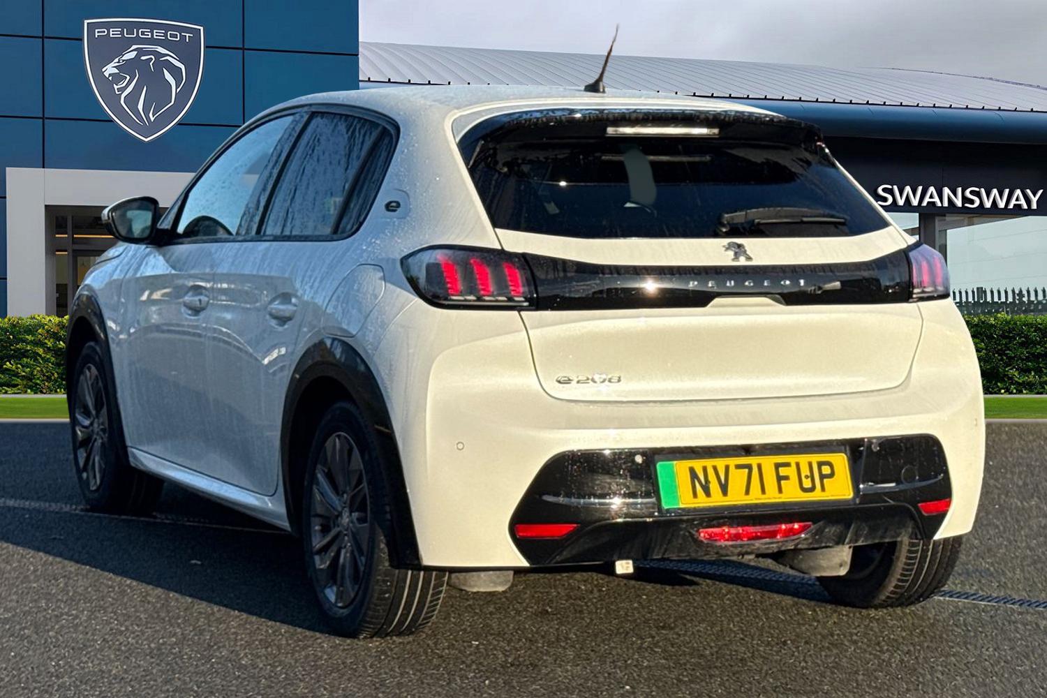 Used Peugeot 208 2021 for sale - 76805343: Photo 2