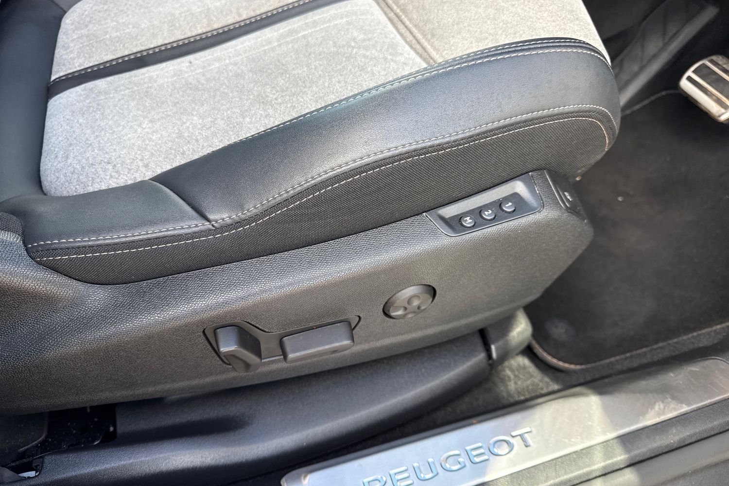 Used Peugeot 3008 2021 for sale - 77834814: Photo 38