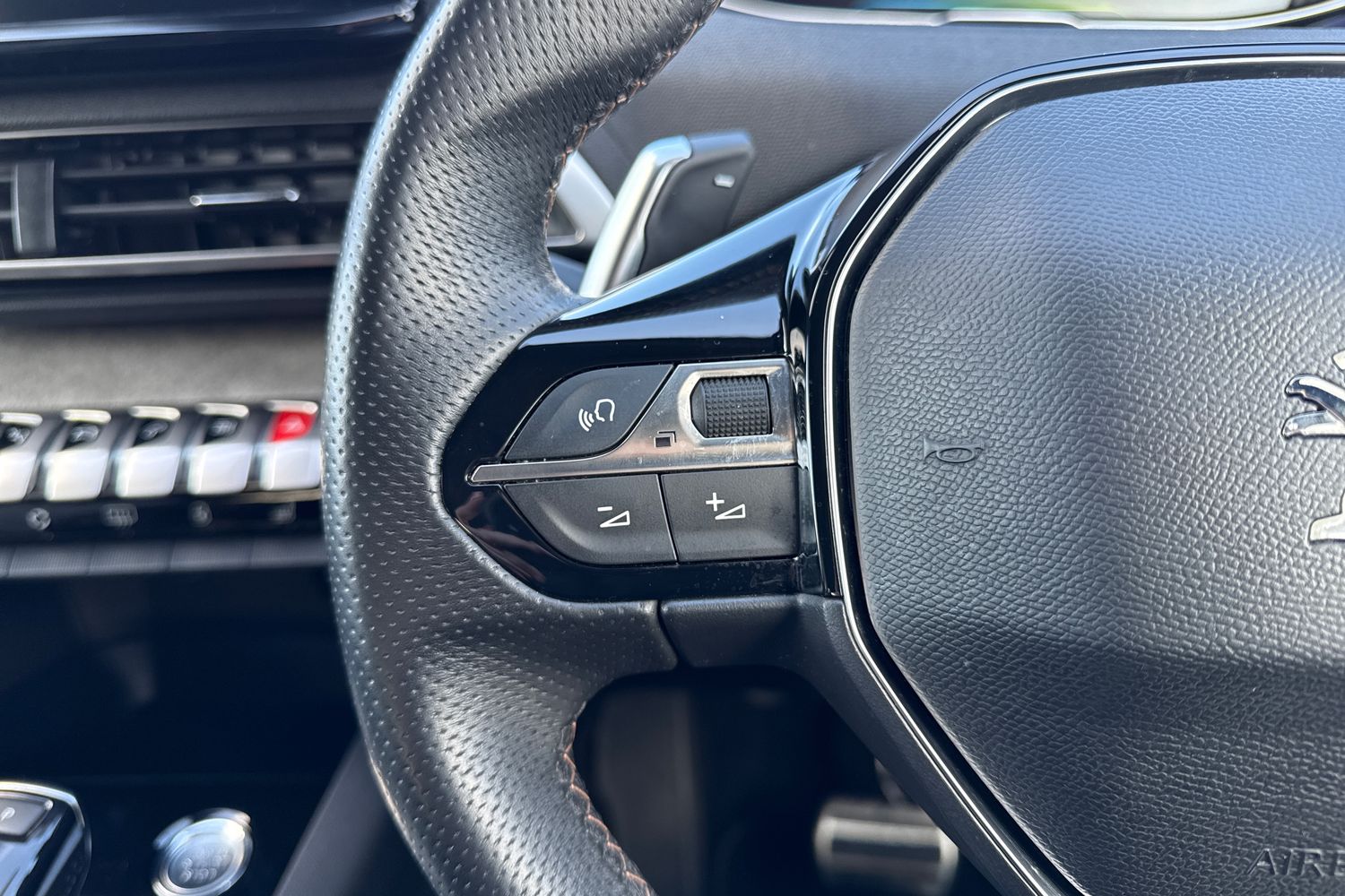 Used Peugeot 3008 2021 for sale - 77834814: Photo 41