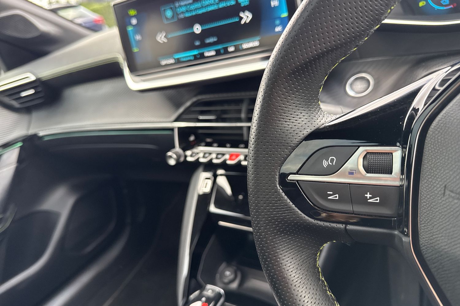 Used Peugeot 208 2021 for sale - 76481112: Photo 39