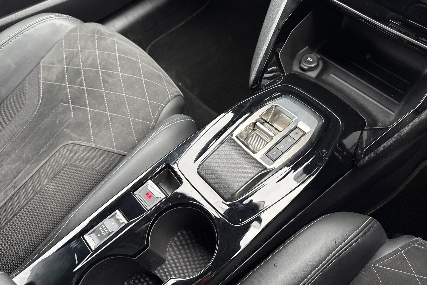 Used Peugeot E-208 2022 for sale - 77886370: Photo 23