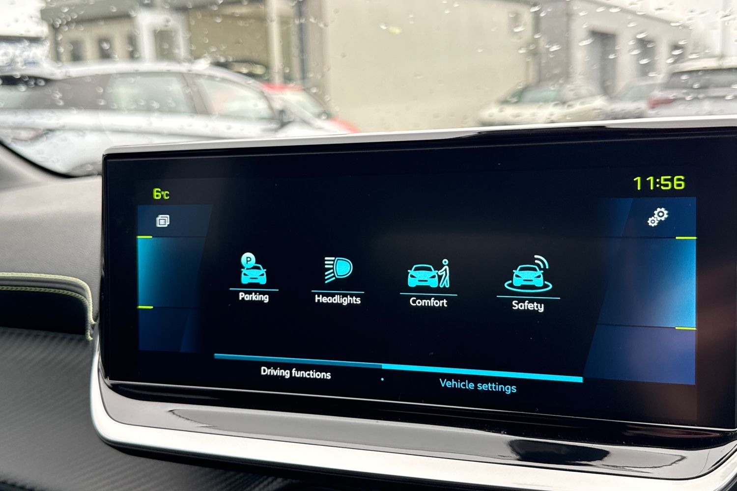 Used Peugeot E-208 2022 for sale - 77886370: Photo 54