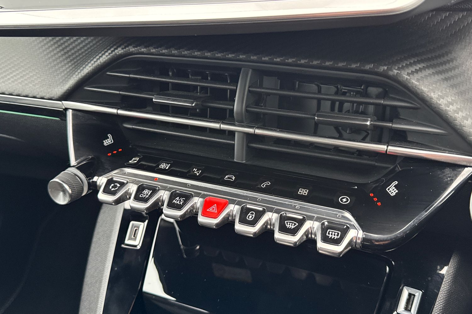 Used Peugeot E-208 2022 for sale - 77886370: Photo 59