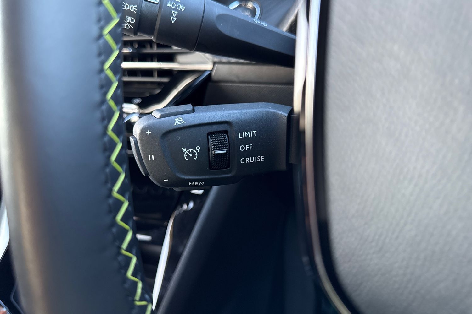 Used Peugeot 2008 2022 for sale - 77546371: Photo 41