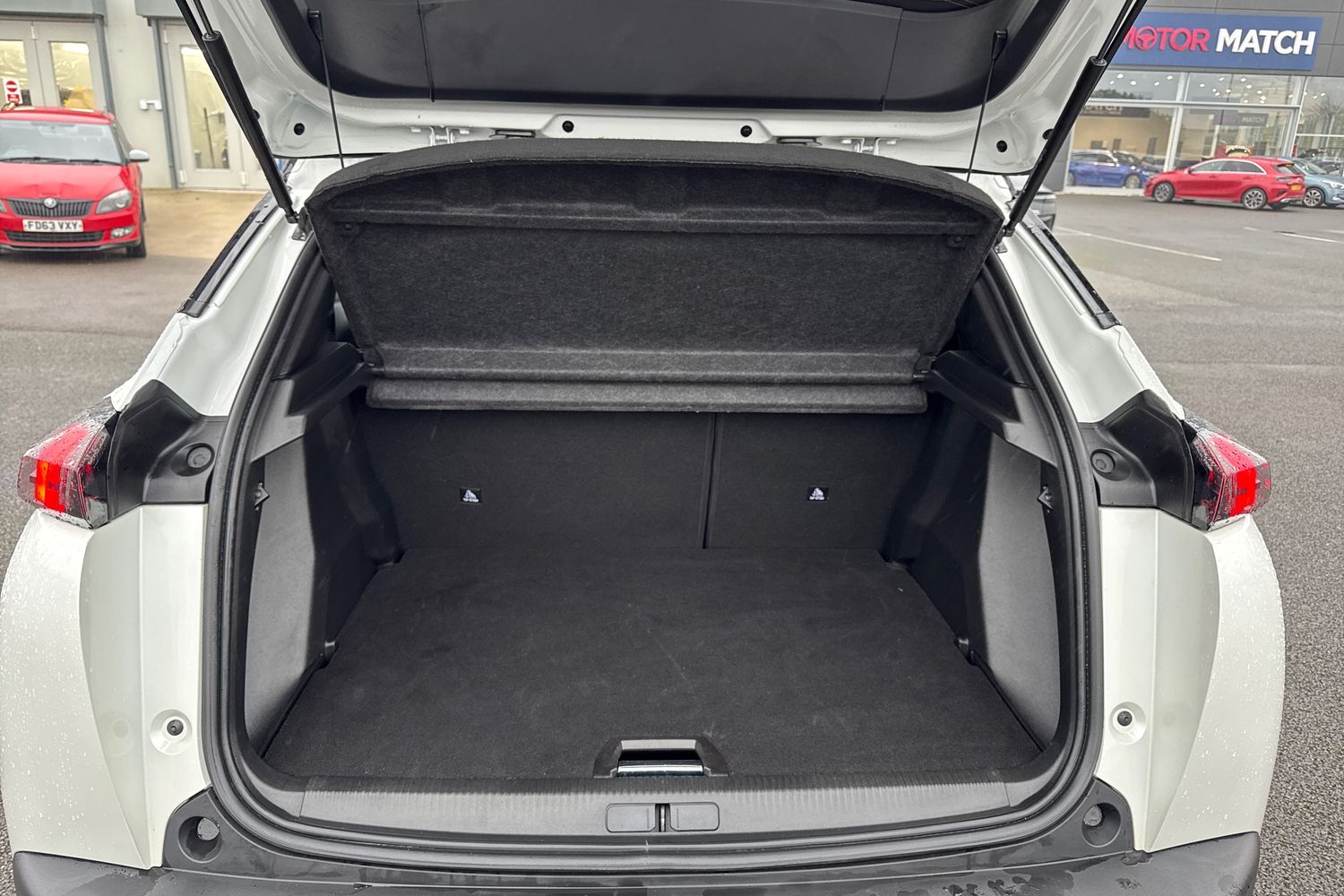 Used Peugeot 2008 2022 for sale - 77436086: Photo 6