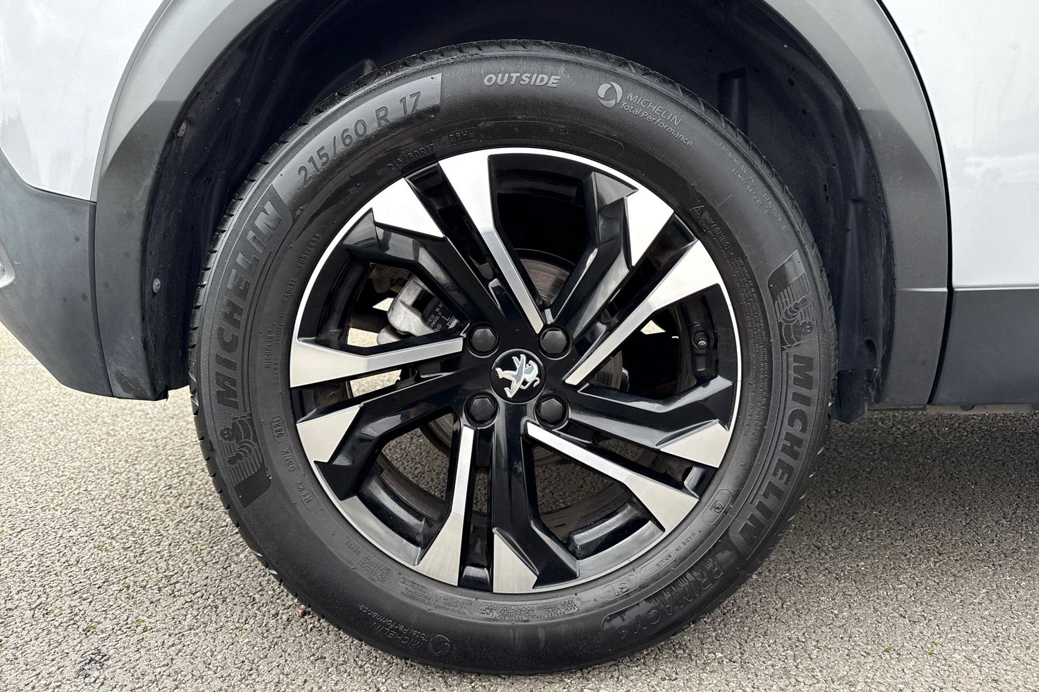 Used Peugeot 2008 2021 for sale - 76968034: Photo 11