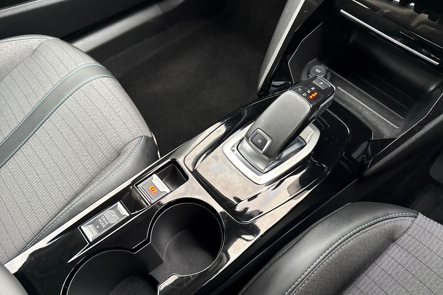 Used Peugeot 2008 2021 for sale - 76968034: Photo 23