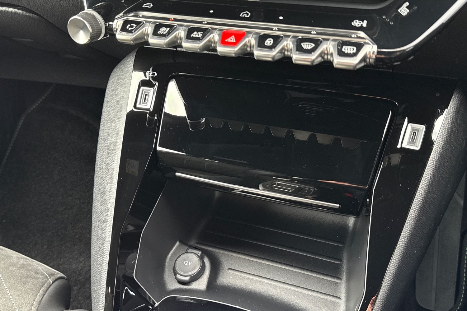 Used Peugeot E-208 2025 for sale - 76232546: Photo 56