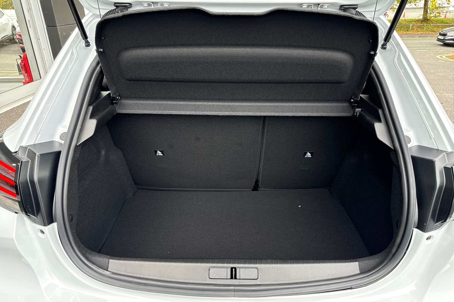 Used Peugeot 208 2025 for sale - 76232549: Photo 6