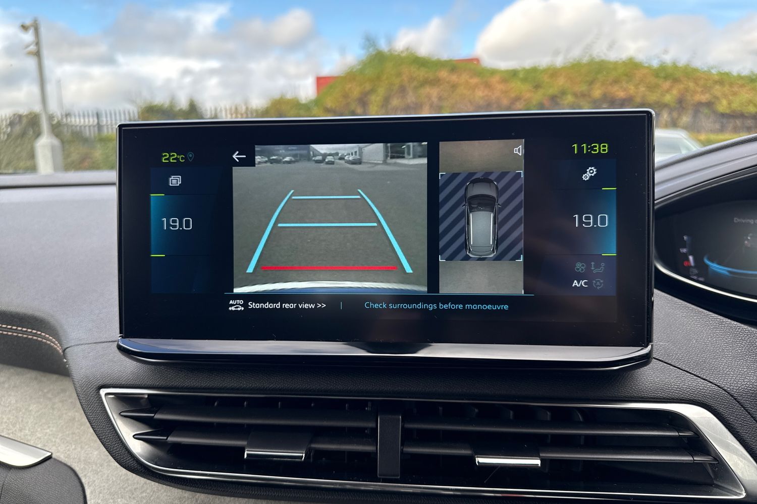 Used Peugeot 3008 2022 for sale - 76588026: Photo 55