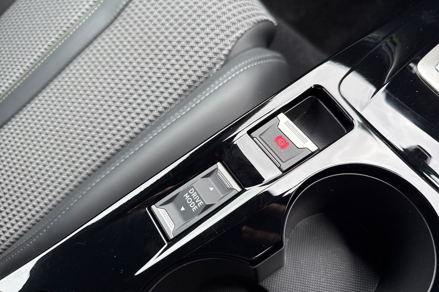 Used Peugeot 2008 2021 for sale - 77308735: Photo 60